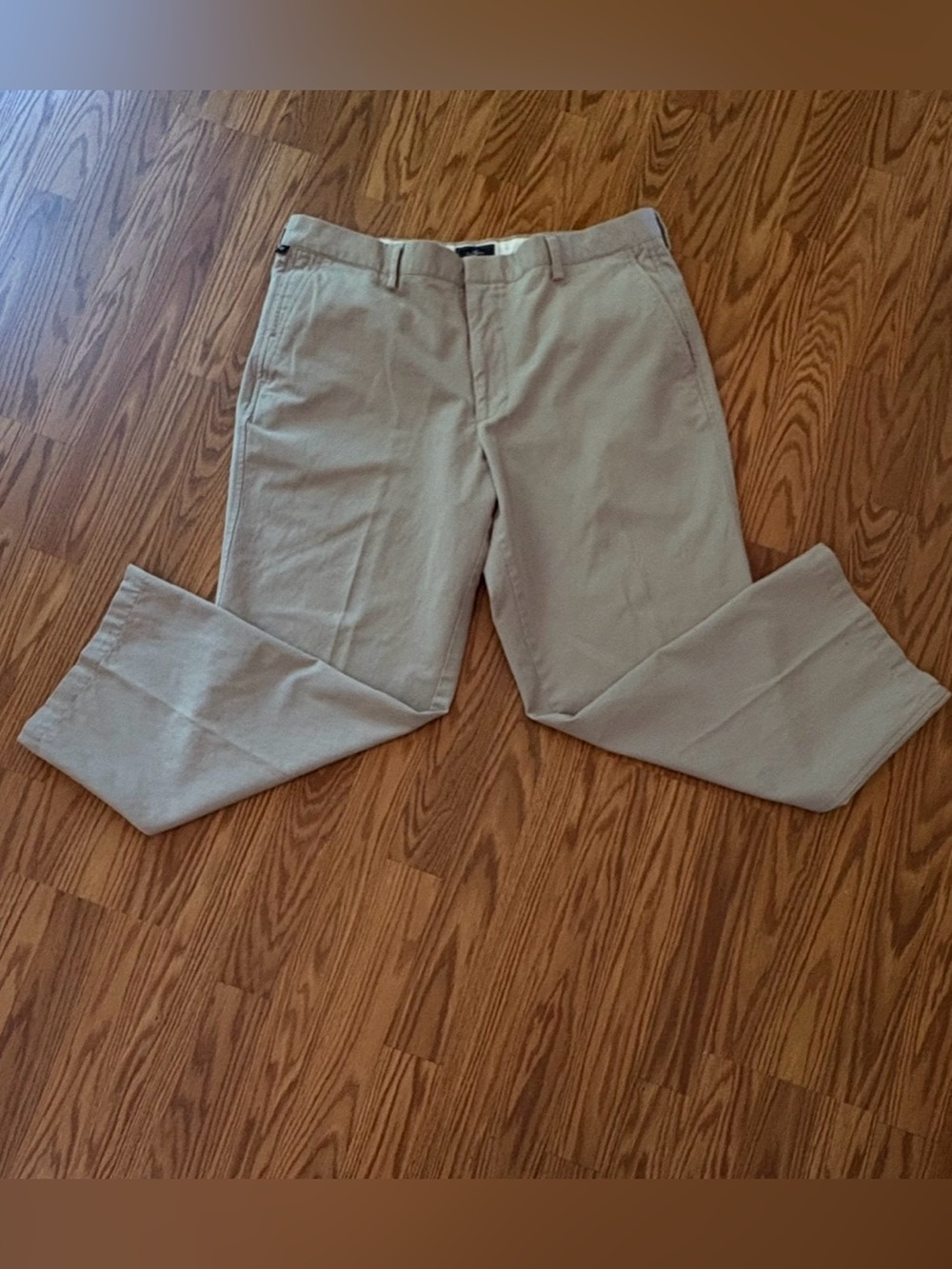 Dockers Men’s Flat Front Classic Fit Khaki W38 L29 Slacks Five Pockets